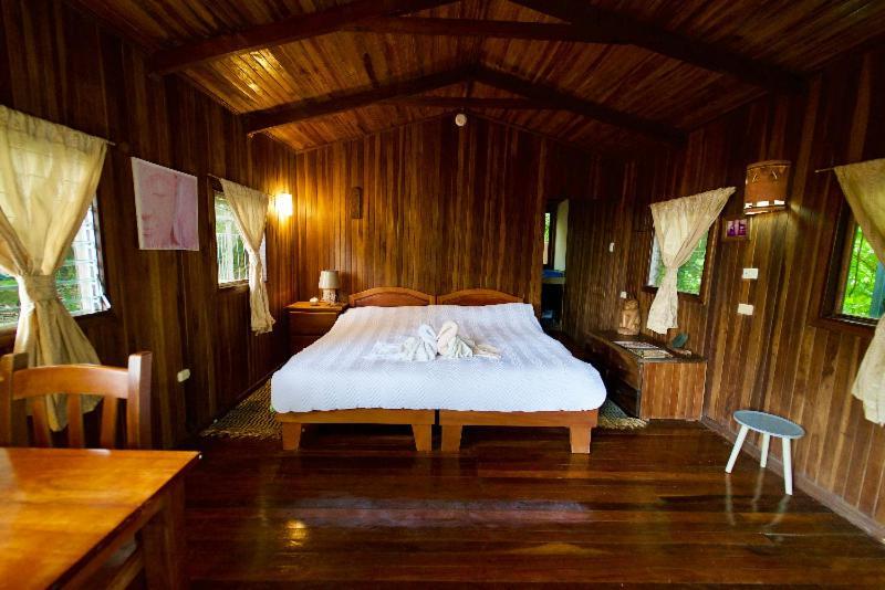 Lodge Mirador - Great Swimming Pool - Kitchen - Bbq - Netflix *